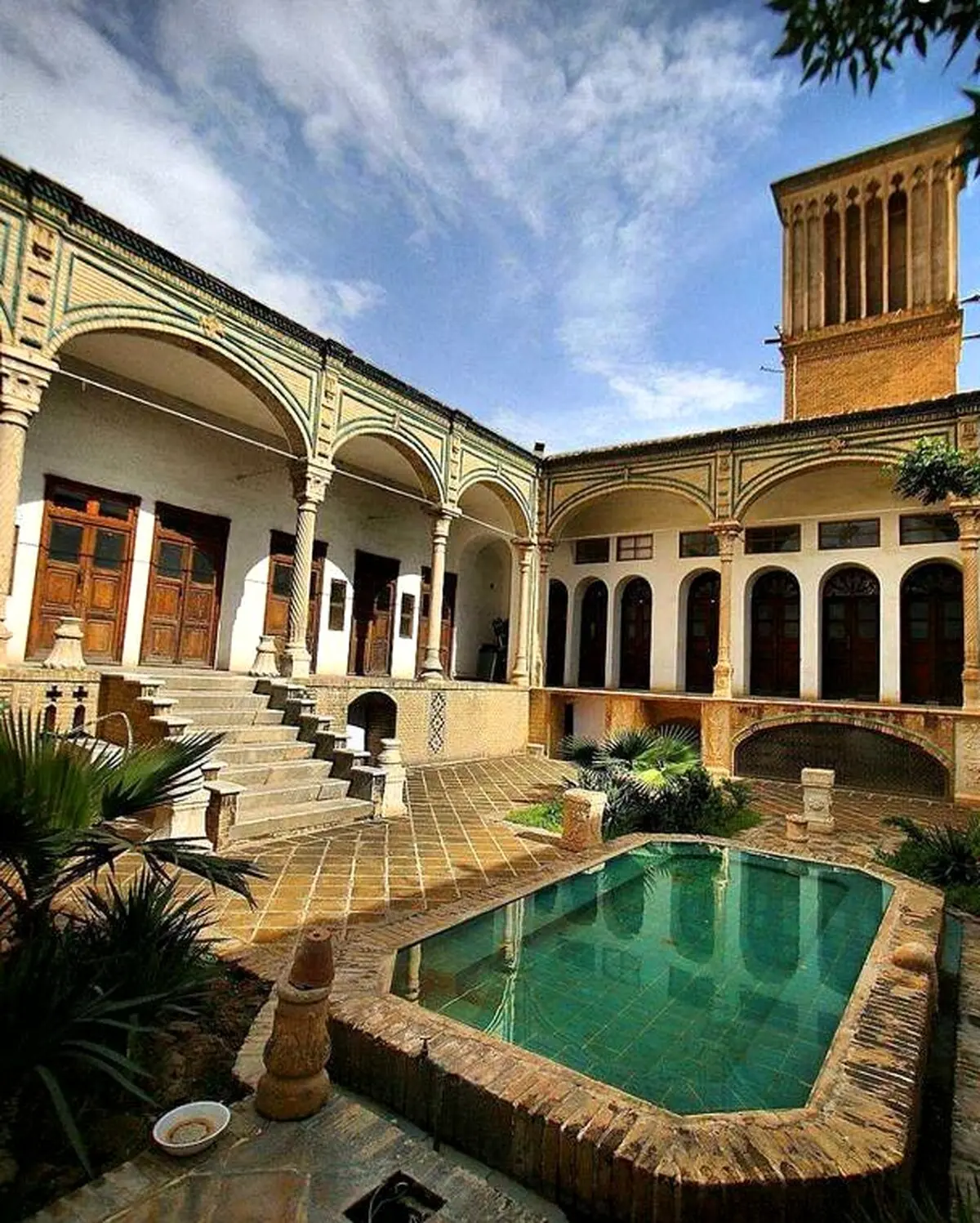 عمارتی دیدنی در قُم / عکس