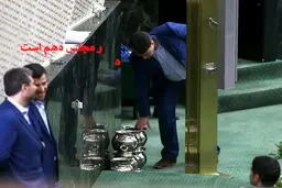 یکشنبه تاریخی ؛ آیا عصر ائتلاف «اصلاح طلبان و اعتدال گرایان » برای همیشه به پایان رسیده است؟ + فیلم