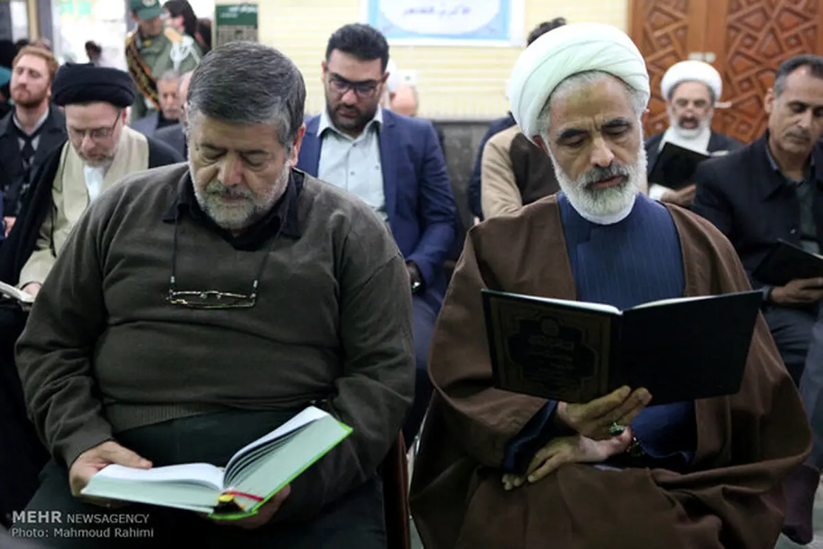 اصلاح‌طلب و اصولگرا در ختم پدر آهنگران/تصاویر