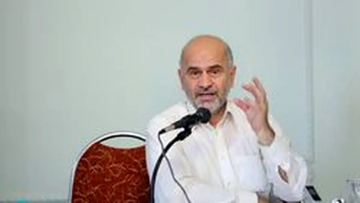 فرشاد مومنی: 3 میلیون ایرانی بسیار ثروتمند داریم/ برنامه اقتصادی روحانی بی‌کیفیت‌ترین برنامه تاریخ بعد از انقلاب است