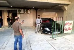 صف،گرفتن عکس یادگاری با ماشین علی دایی!