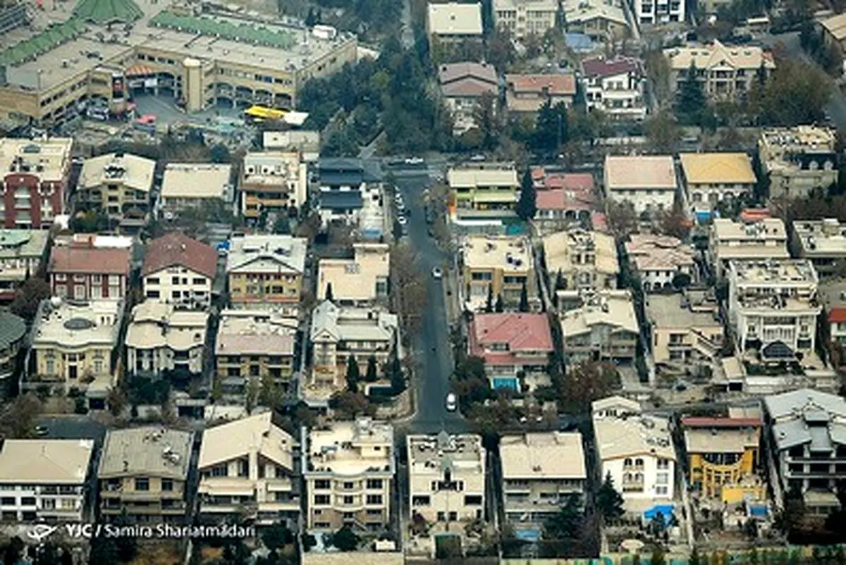 تصاویری از آلودگی و وارونگی هوا در تهران