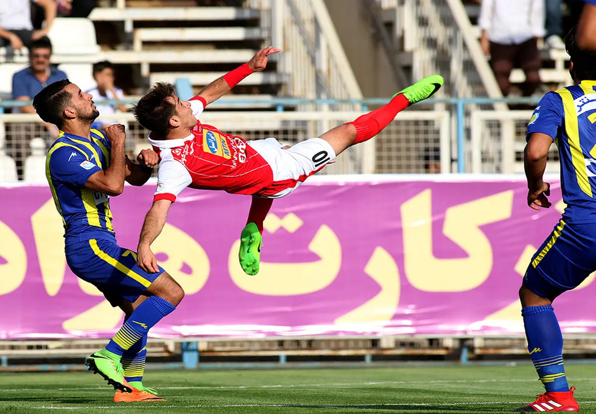 بازگشت قاطعانه پرسپولیس به صدر/ تیم برانکو با مسلمان و طارمی راه افتاد