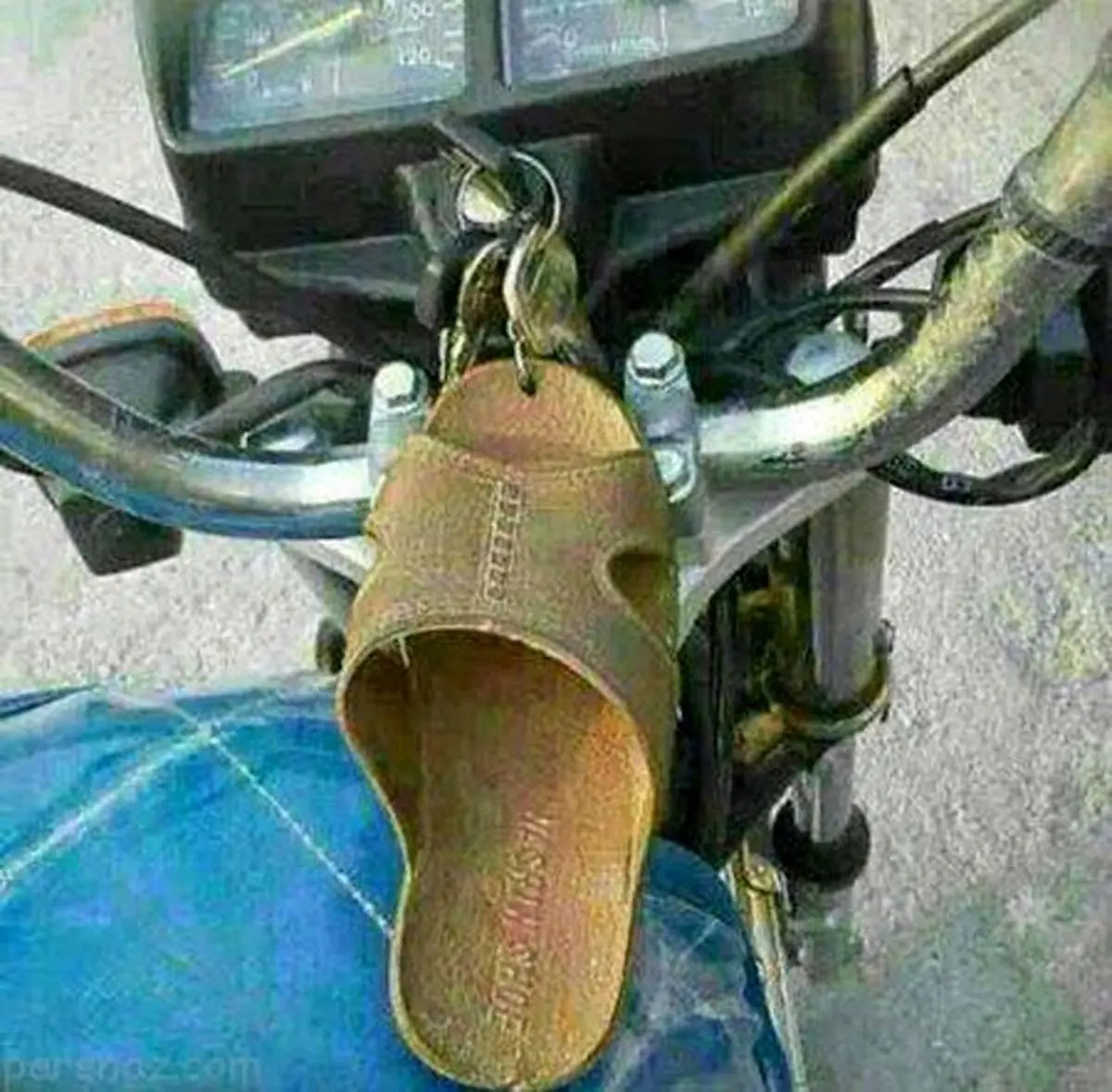 عکس / جدیدترین مدل یک جاسوئیچی ابتکار هموطن!