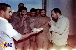 شیرینی‎خوری‎درقنادی"امام‎حسین(ع)"/عکس