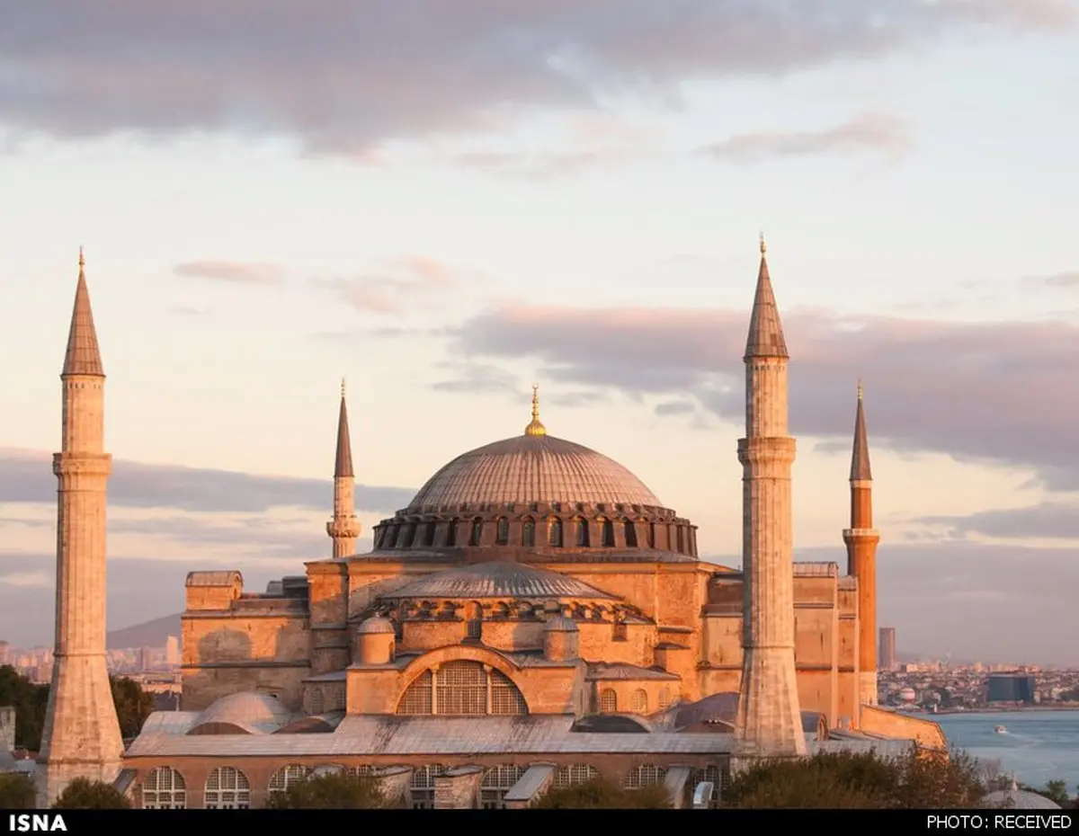 با زیباترین جاذبه‌های گردشگری دنیا آشنا شوید