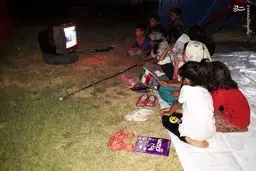 بچه‌های سرپل‌ذهاب و بازی دیشب ایران/عکس