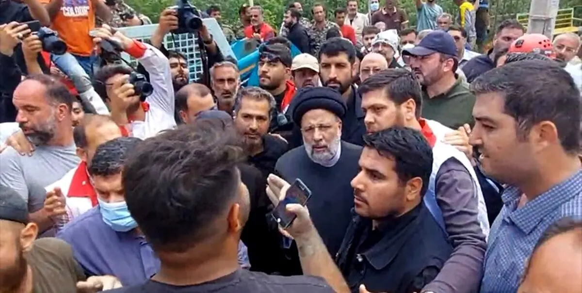 رئیسی وارد مناطق سیل‌زده فیروزکوه شد