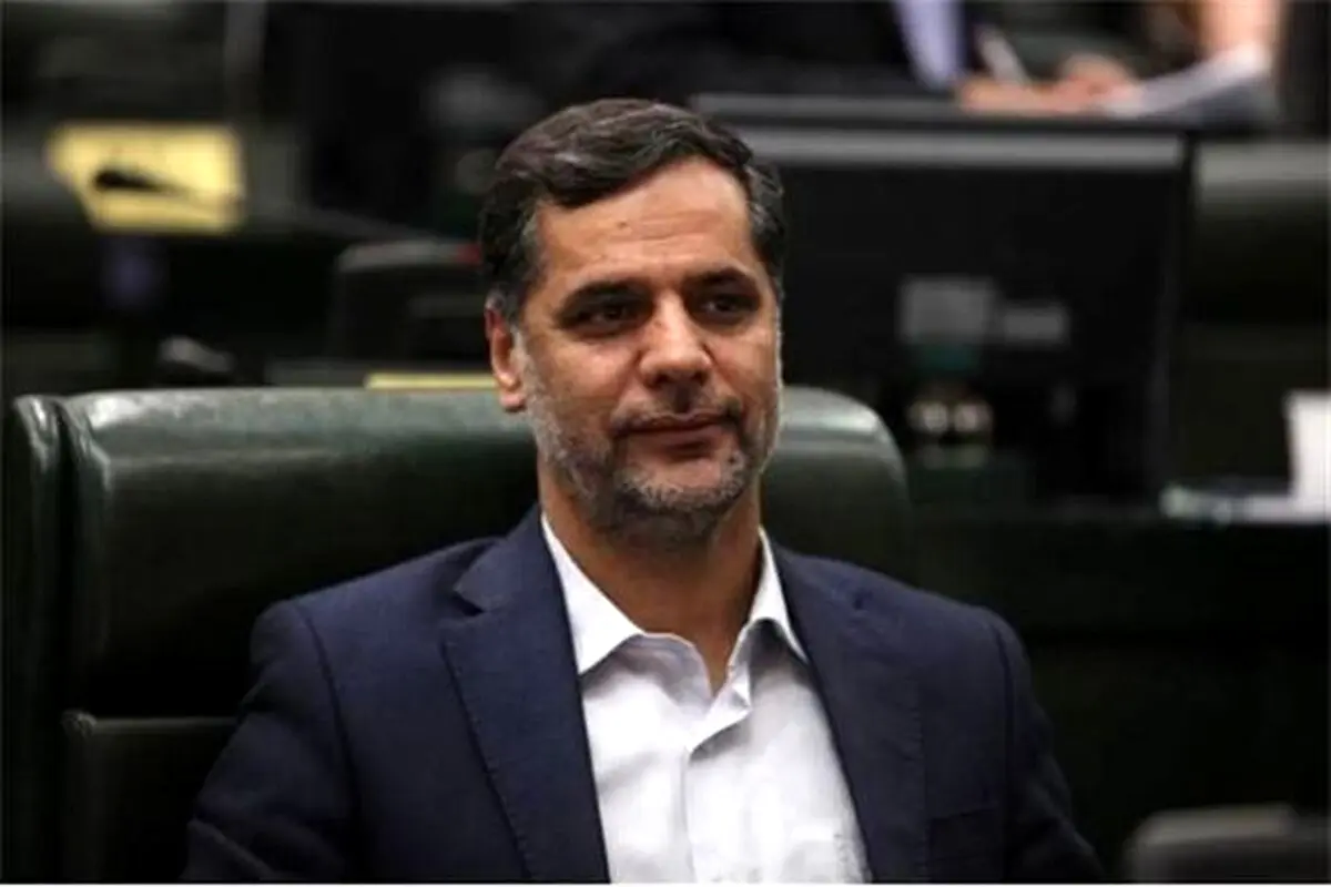 نقوی حسینی: رحمانی قبلا برای مسئولیت بیشتر از مجلس رای اعتماد گرفت