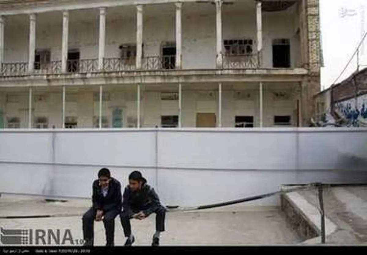 ویرانی تدریجی مدرسه «قصه‌های مجید»/ تصاویر