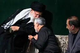 تصاویری از عزاداری شب عاشورای حسینی در حسینیه امام خمینی(ره)