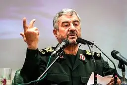 کنایه فرمانده کل سپاه به سلفی نمایندگان با موگرینی:خون این شهید به داد عزت ملت رسید