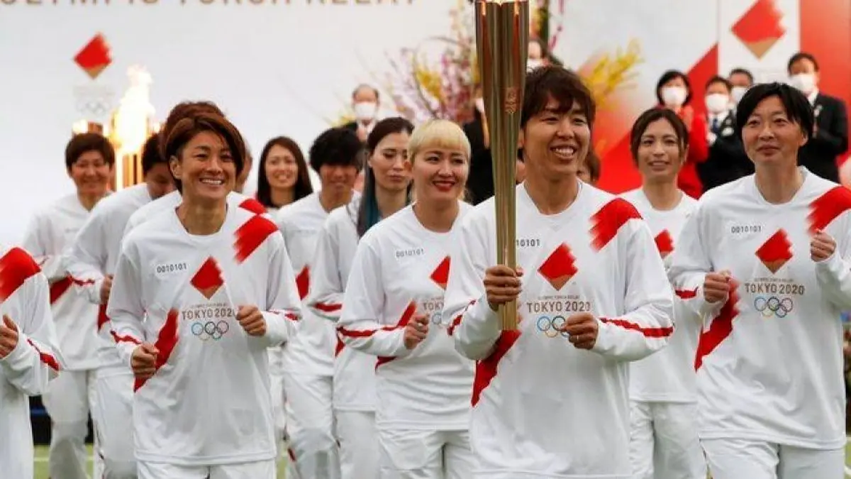 تصاویر جدید از آغاز سفر حمل مشعل المپیک با پیام صلح جهانی