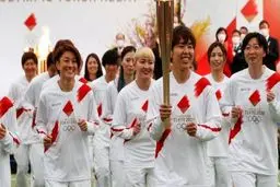 تصاویر جدید از آغاز سفر حمل مشعل المپیک با پیام صلح جهانی