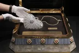 تصویری گران قیمت‌ترین کیف پول جهان