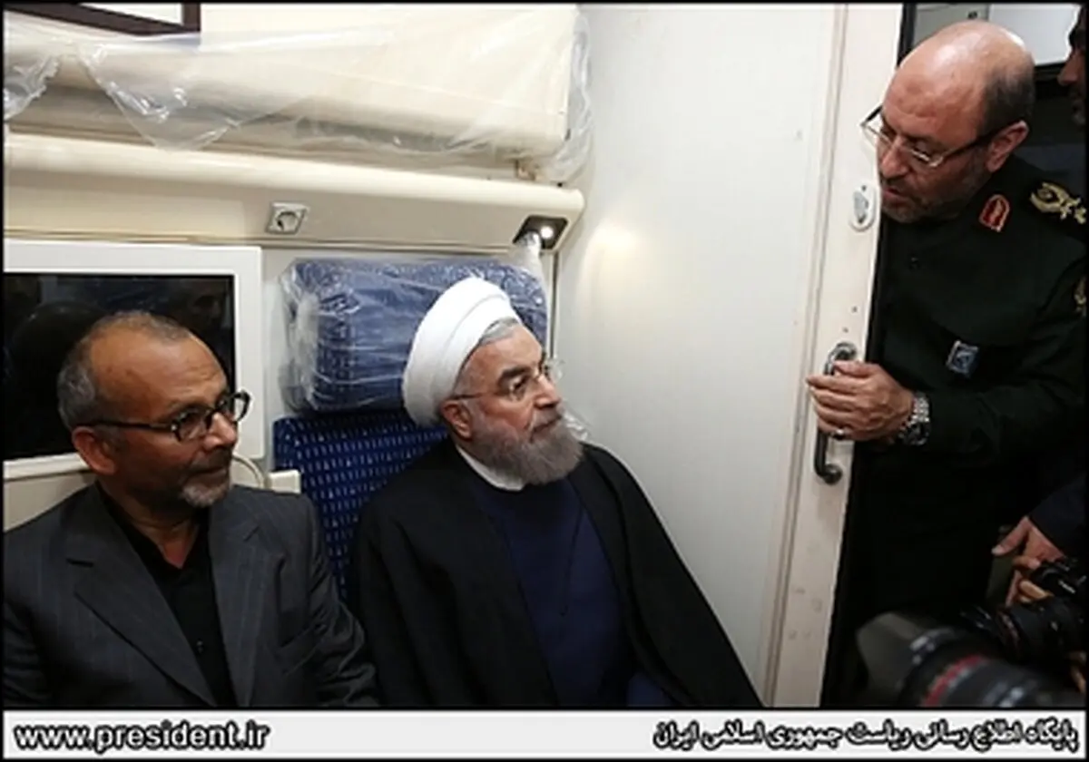 حاشیه‌های سفر روحانی به استان مرکزی/تصاویر