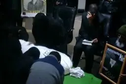 ببینید: دیدار مادر شهید پس از سی سال با پیکر فرزندش