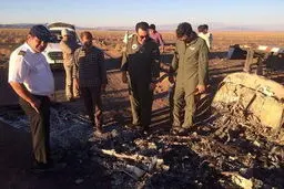 فروداضطراری هواپیما حوالی سبزوار/عکس