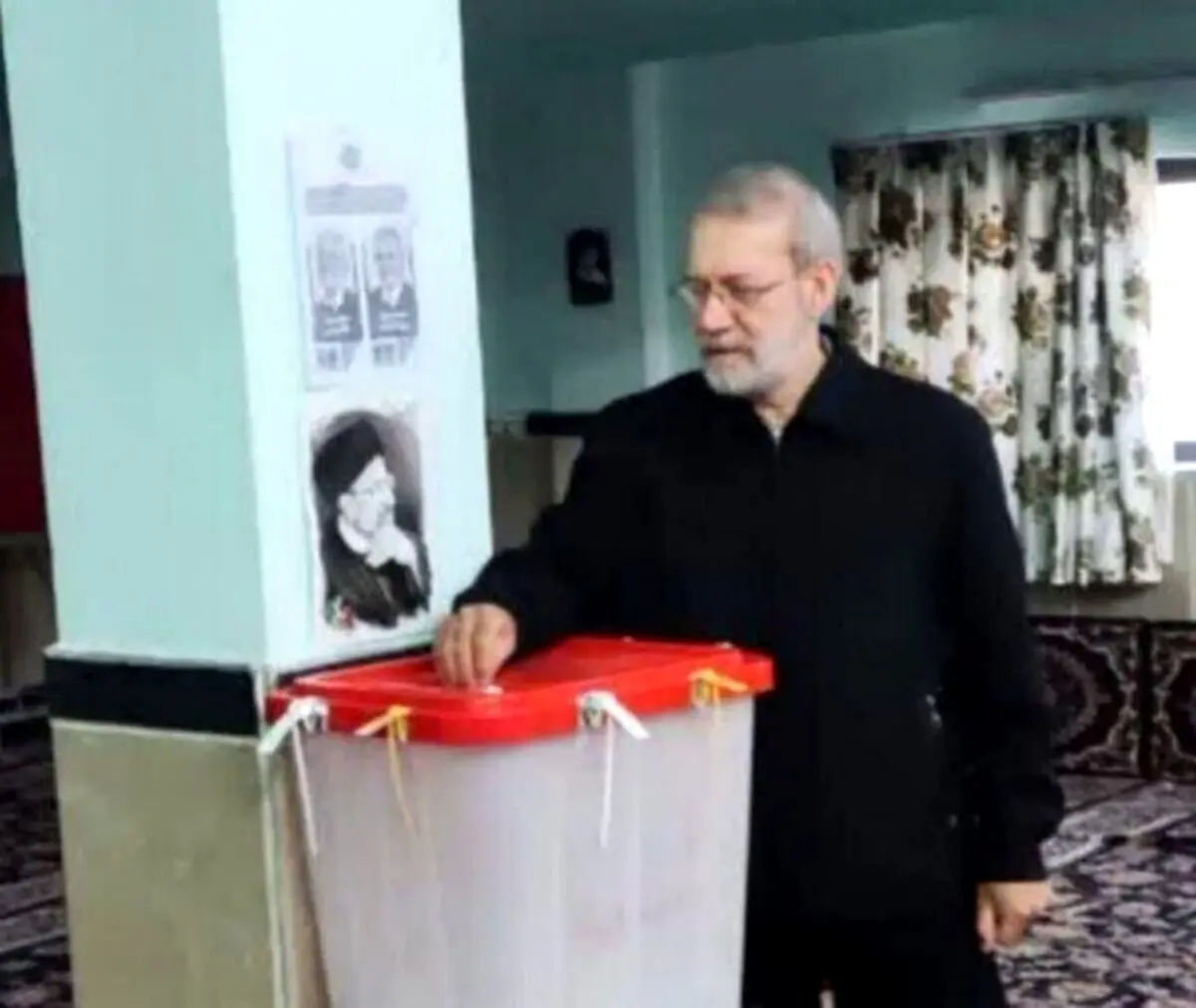 علی لاریجانی رأی خود را در لاریجان آمل به صندوق انداخت