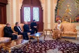 رایزنی قالیباف و عراقچی با سلطان هیثم بن طارق +عکس