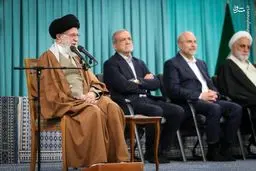 تصاویر عیدانه رهبر انقلاب با مسئولان نظام و سفرا