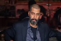 قهقه دیدنی بهرام افشاری وسط خیابان