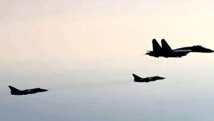 لحظه شلیک موشک ضد رادار هارم از جنگنده میگ ۲۹ 