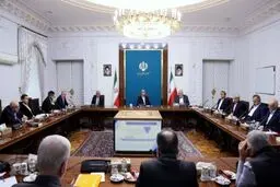 دستور پزشکیان برای رفع سریع موانع سرمایه‌گذاران در صنعت برق