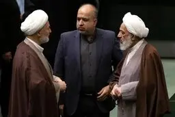 تصاویری از گعده‌های آقاتهرانی با ثابتی و روانبخش در صحن مجلس!