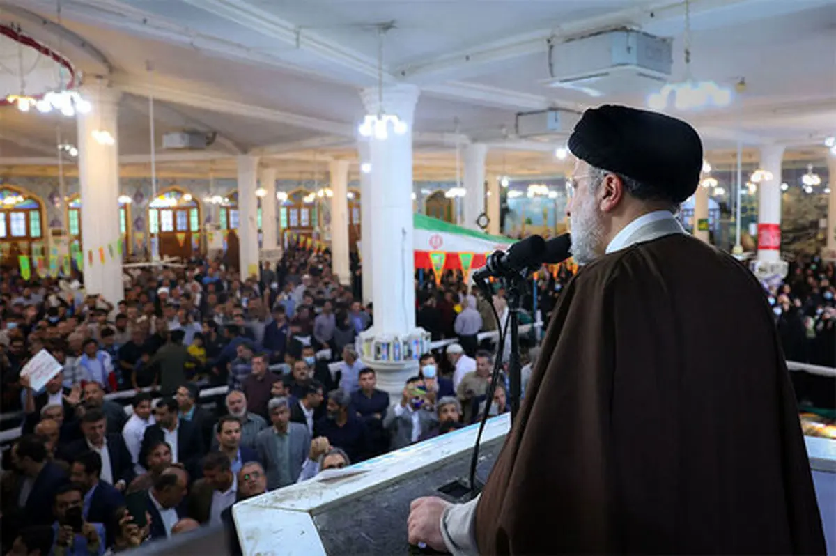 سوال جنجالی خبرنگار صدا و سیما از یک دختر در مراسم ورود رئیسی