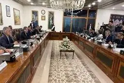تشکیل جلسه هیات نظارت بر زرادخانه هسته‌ای برای حمله هسته‌ای به هند/سامانه اس‌۴۰۰ هند منهدم شد/۷۰ درصد شبکه برق هند قطع شد