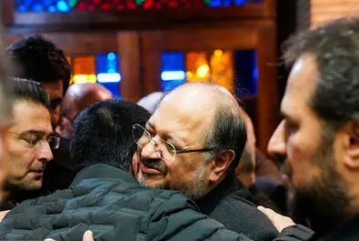 محمد شریعتمداری