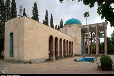 سعدی شیرازی