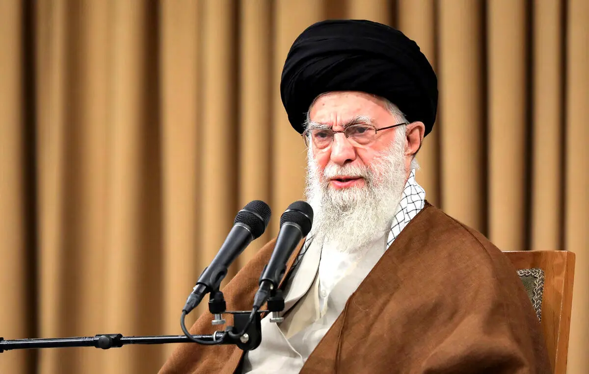 آیات فتح و دعای نصر؛ توصیه رهبر انقلاب برای پیروزی جبهه مقاومت