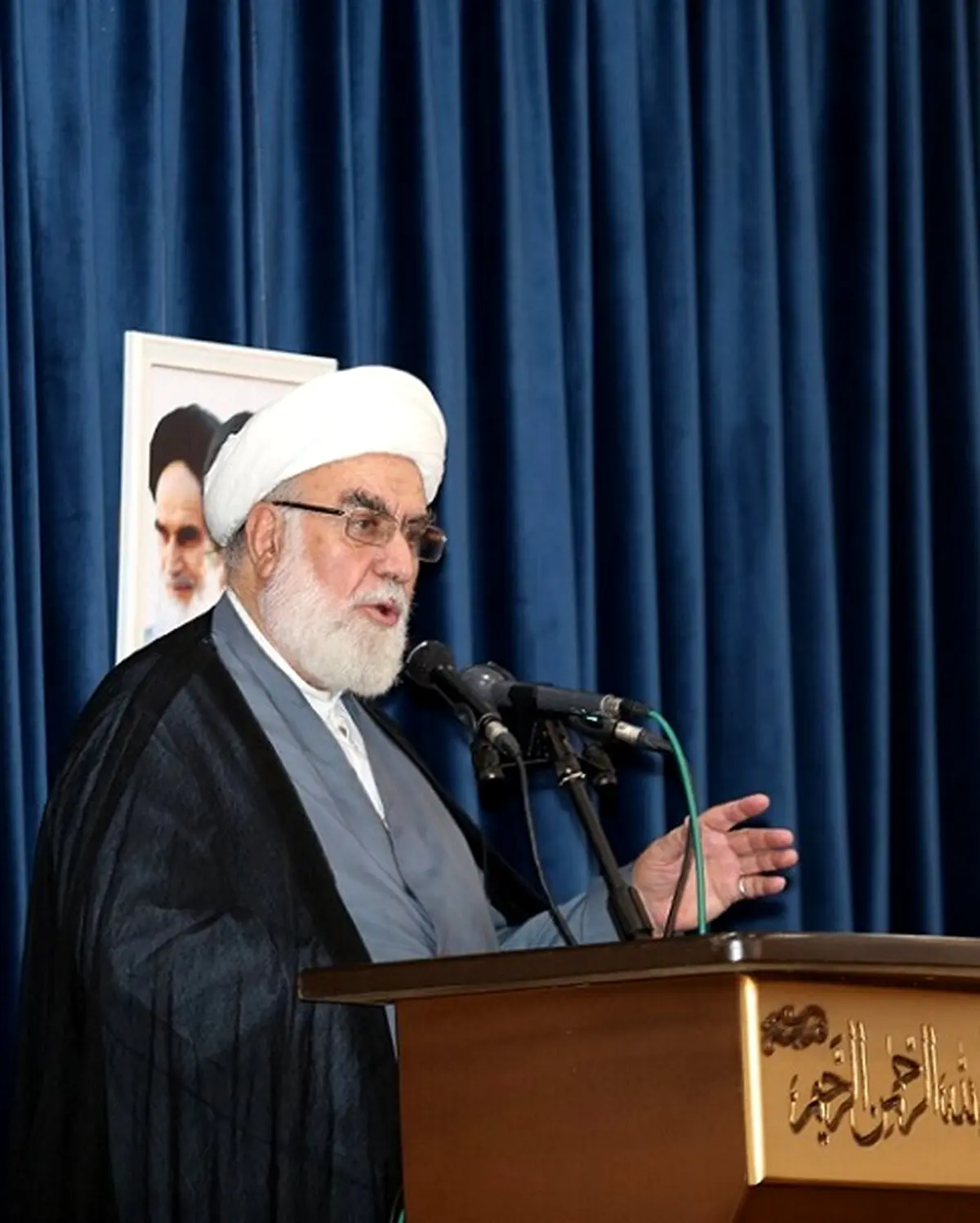حقاً در این دوران ما رئیس جمهوری پر تلاش مثل رئیسی سراغ نداریم