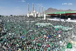 الحوثی: پیروزی لبنان ثمره تلاش مقاومت بود

