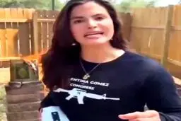 لحظه قرآن سوزی یک زن نامزد انتخابات در تگزاس