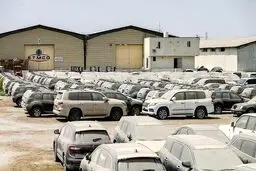 دست‌های پشت پرده دنبال گران فروختن خودروها با بورس
