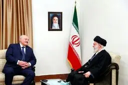 کشورهای مورد تحریم آمریکا باید با همکاری هم این حربه را از بین ببرند 