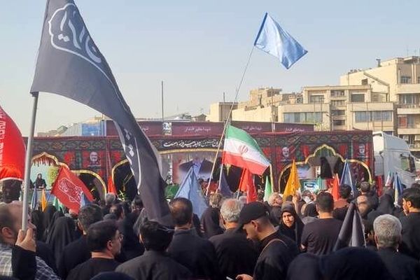 تصاویر حضور شخصیت‌ها در مراسم تشییع شهدای اقتدار ایران