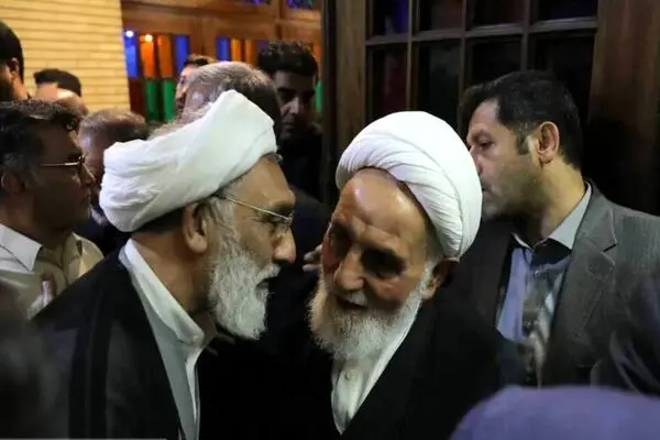 حضور مصطفی پورمحمدی در مراسم یادبود مرحوم احمد ناطق نوری