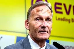 سرمایه خارجی نیاید، فوتبال آلمان می‌میرد!