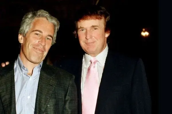 ترامپ مجبور به امضای  انتشار اسناد اپستین شد