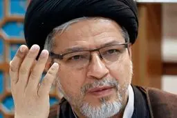 تلاش می‌کنند فضای دینداری را با مغالطه «دین اجباری و حجاب اجباری»تیره و تار کنند