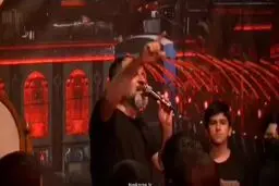  نوحه‌خوانی علیه ترامپ در مسجد جمکران