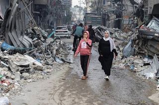 مادر فلسطینی به پسرش : مردی که از فارس می‌آید و پیروز می‌شویم! 