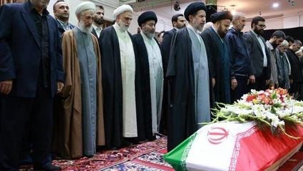 اقامه نماز و تشییع پیکر مرحوم حجت‌الاسلام‌ نیری