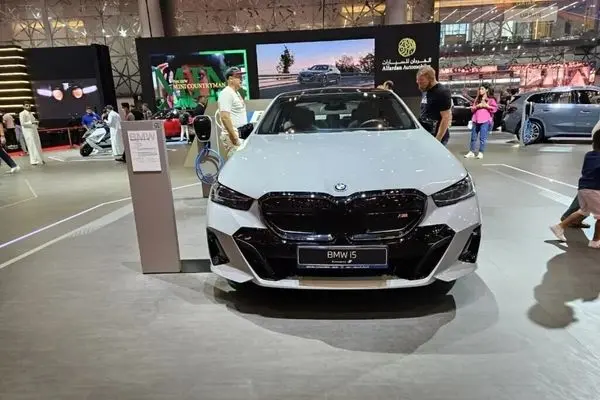 داده نما | سقوط آزاد خرید خودرو با یک میلیارد تومان