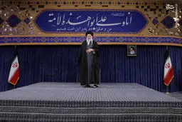 تصاویر دیدار رهبر انقلاب با خانواده‌ شهدای جنگ ۱۲ روزه