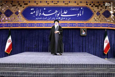 رهبر انقلاب